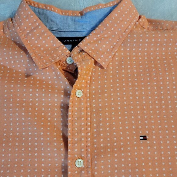 Tommy Hilfiger Mens Sz XL SS Button Up Dotted Collared Shirt - Picture 2 of 7